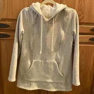 Small breast feeding swearshirt
